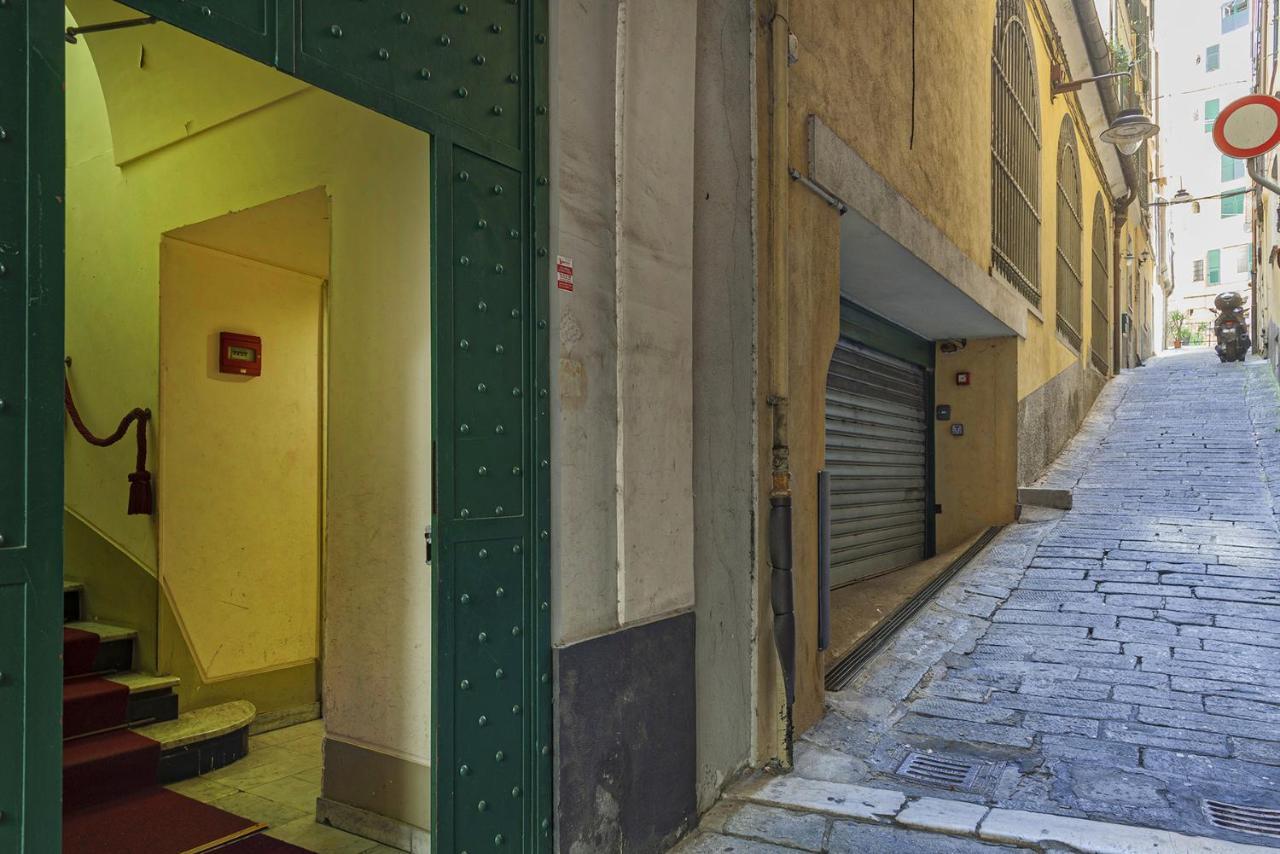 A Lovely Nest In The By Wonderful Italy Appartement Genua